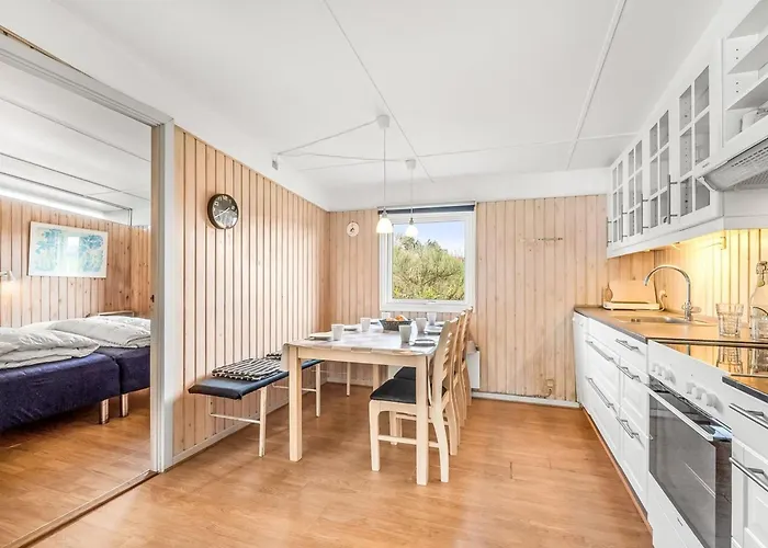 Yorik - 800m From The Sea By Interhome Hvide Sande